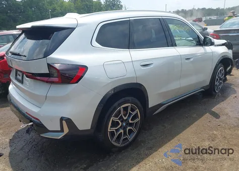 2023 BMW X1 xDrive28I from USA, damaged, VIN WBX73EF05P5X48446